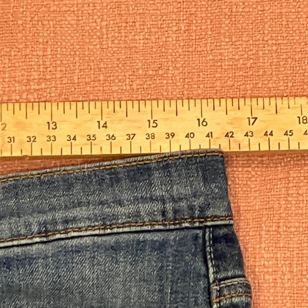 W33L31 Men's Straight Blue Jeans - Picture 5 of 14